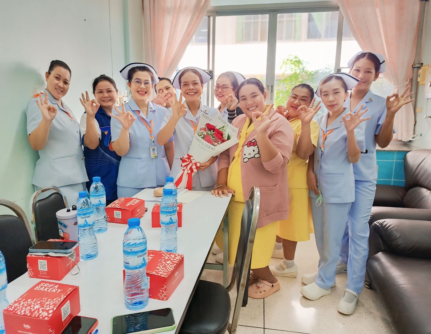 พิเศษศัลยกรรมชั้น 2
